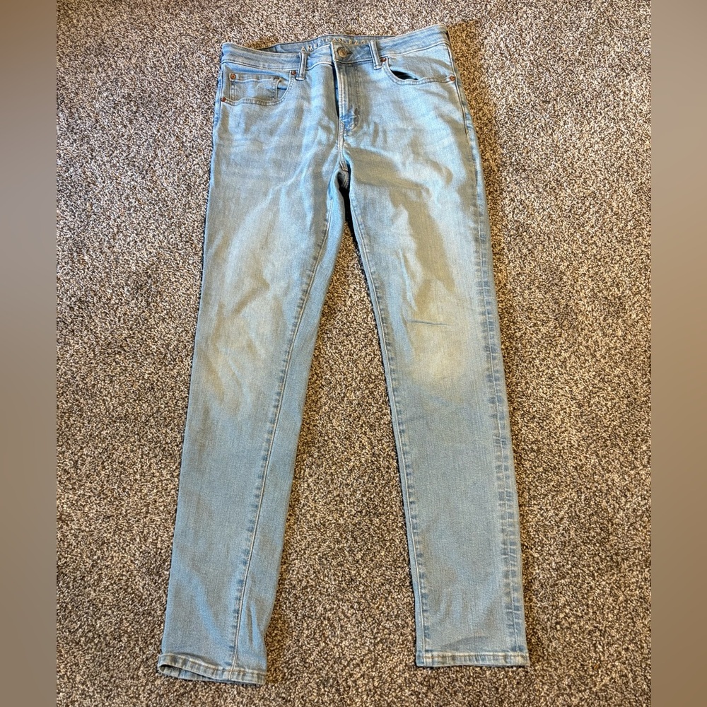 American Eagle Outfitters Light Wash Skinny Jeans Airflex + 34x34